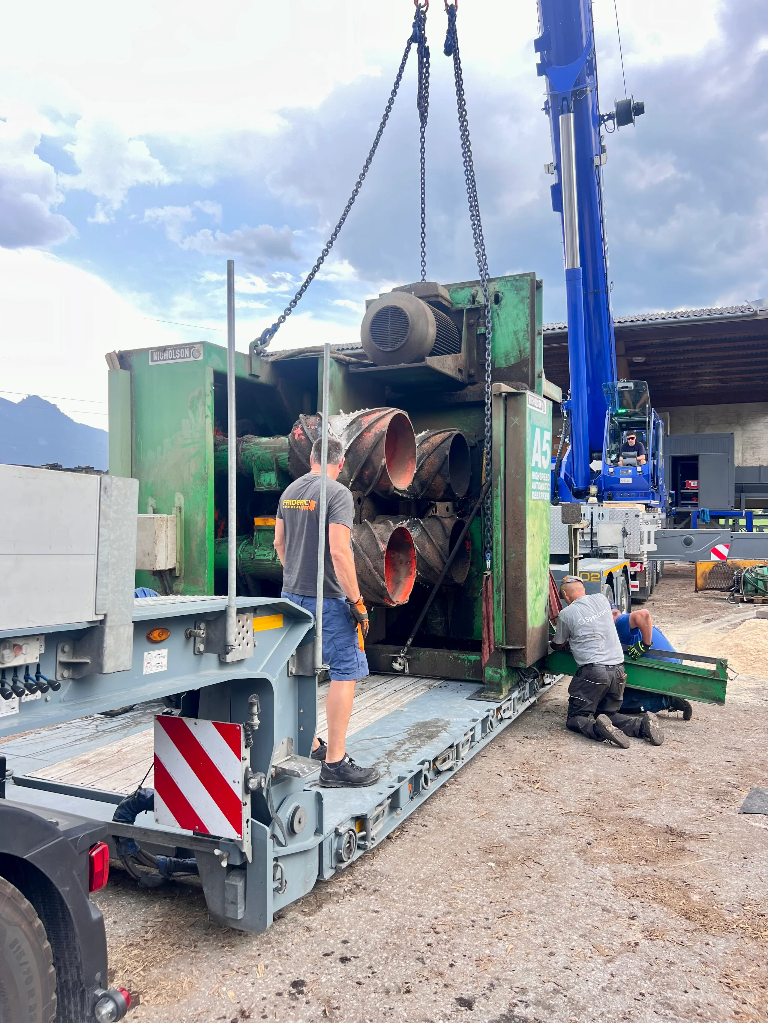 Installation de triage des grumes avec écorçage - Image 21