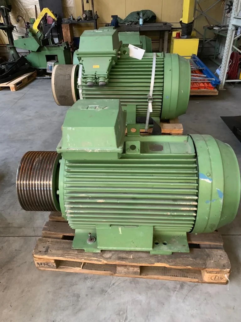 Scie circulaire à double arbre - Image 8