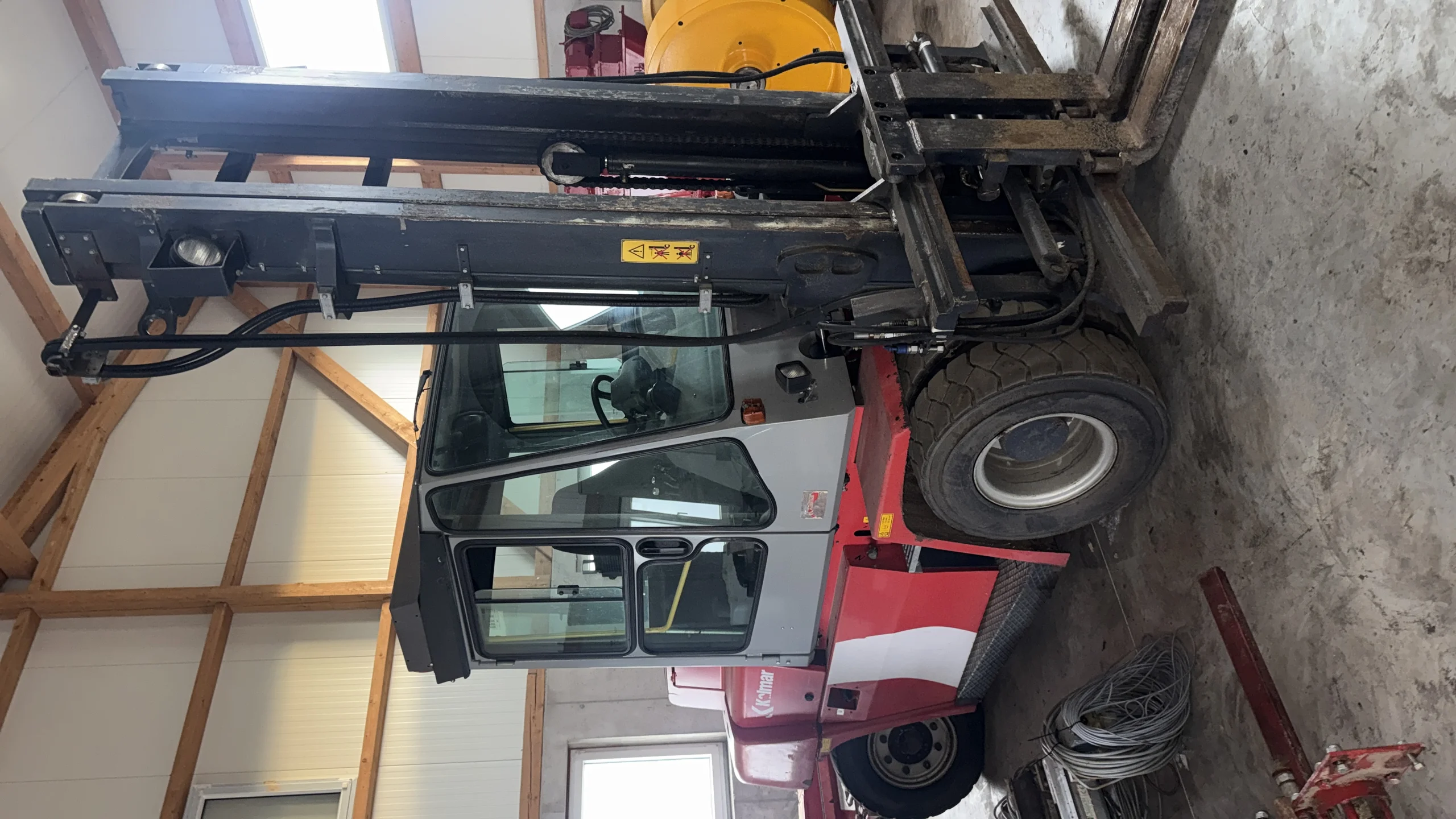 Chariot élévateur frontal KALMAR DCE 60-6 - Image 8